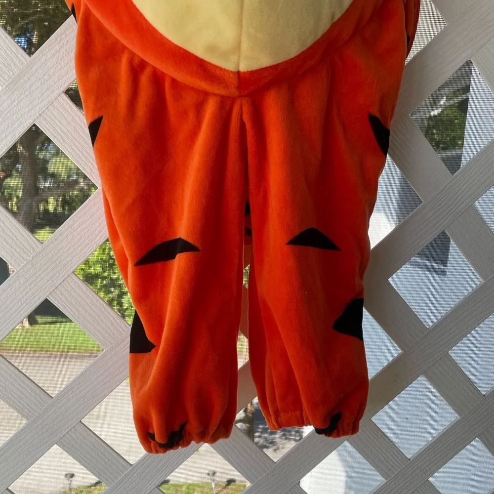 ‘Disney World Baby’ Vintage Tigger Plush Costume 6–12 Months (#2) - Picture 3 of 12